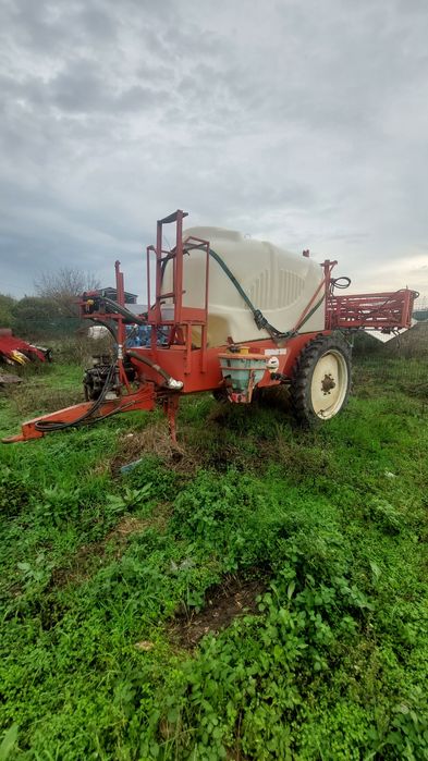 Vând remorca auto, MET și prasitoare