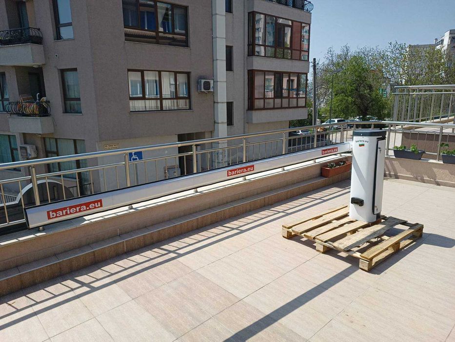 Автоматична паркинг бариера