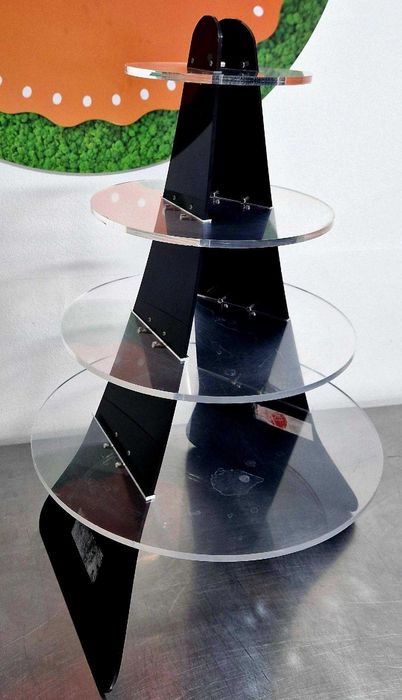 Suporturi de cakes bar