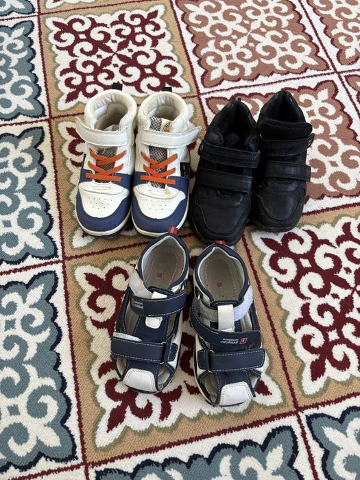 Детская обувь кроссовки