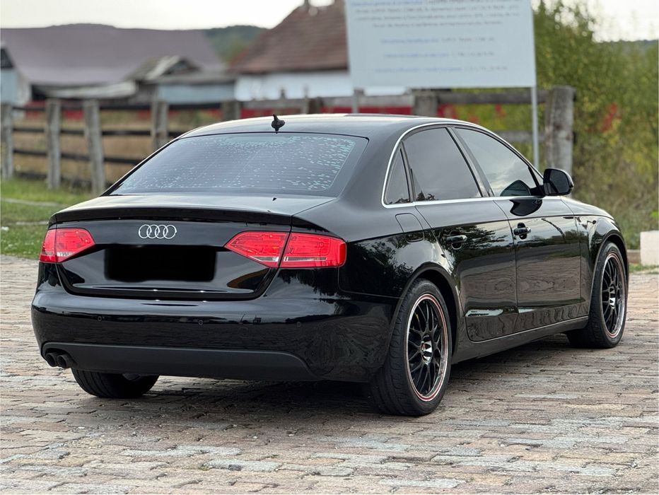 Audi A4 B8 S line 2009 2.0 TDI/ Led/ Scaune Piele/ Unic Proprietar