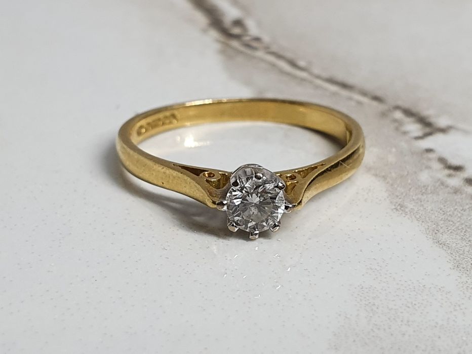 Inel de logodnă din aur de 18K cu diamant natural 0.20 ct mărimea 53