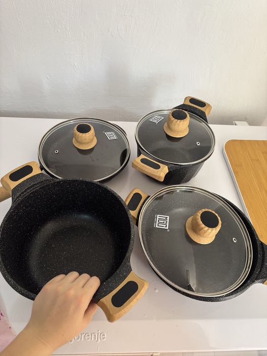 Набор кострюль 4штук