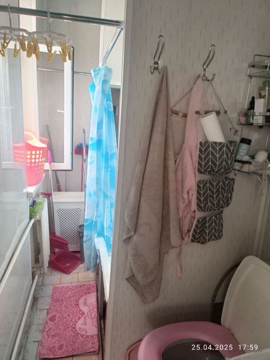 2/2/2 массив Панельный(ближе Куйлюк центр!цена 32 000 $