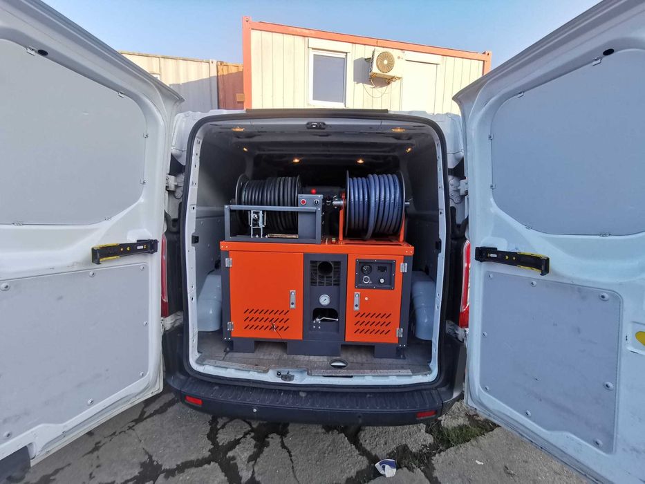 Utilaj pentru Curatare si Desfundare Sistem Canalizare Comanda Radio