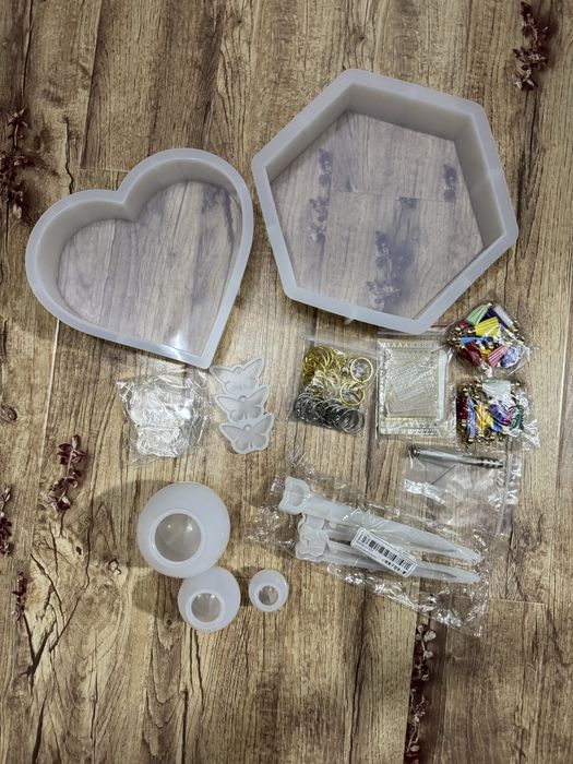 Lot matrite si accesorii