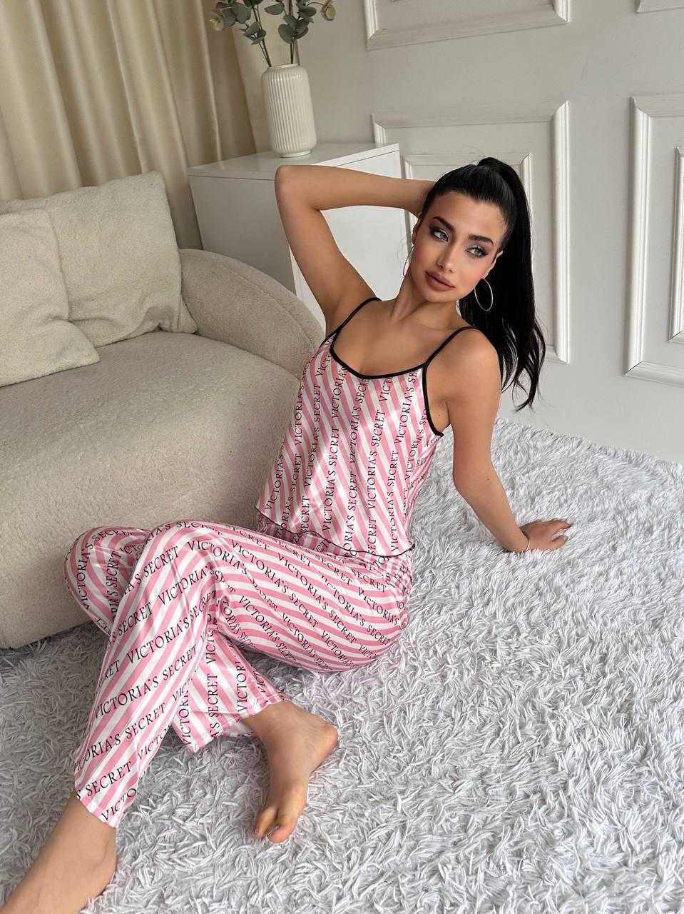 Дамски комплекти VS. Размери S, M, L, XL