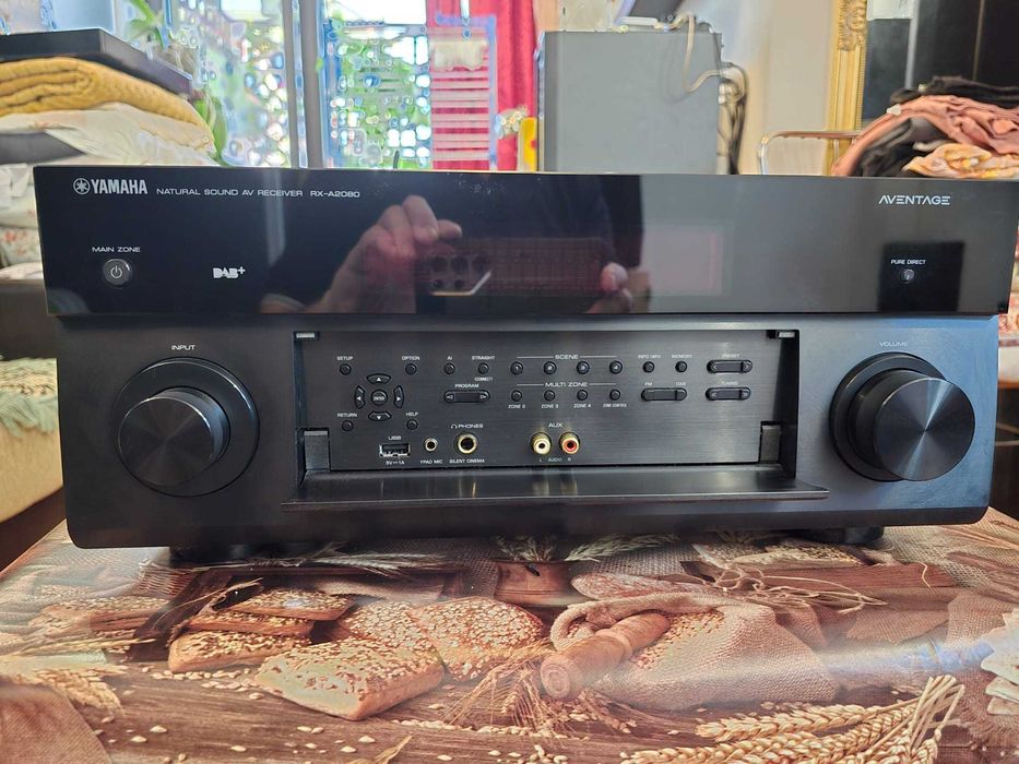 Receiver Yamaha Aventage RX-A2080