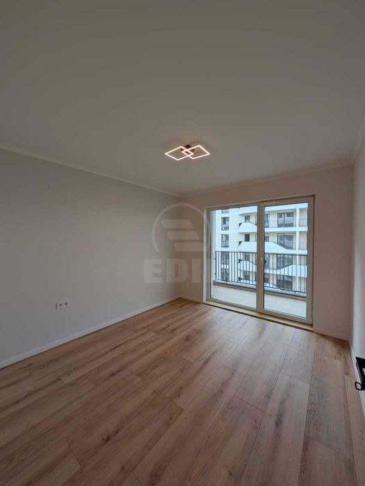 Apartament 3 camere zona Eroilor