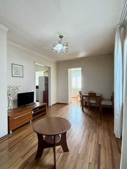 Аренда 2-х комнатная квартира на Ц-1