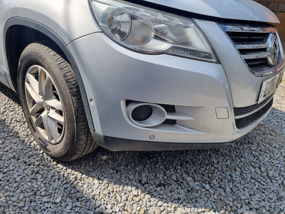 Bara fata Volkswagen Tiguan 5N 2008 - 2011 Reflex silver Metalic LA7W (1326) model fara ...