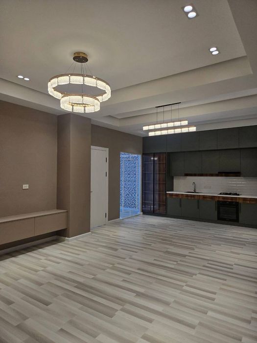 Продается 4х ком квартира, ЖК Modern Stroy, ор-р: ТРЦ Малика, 140 м²