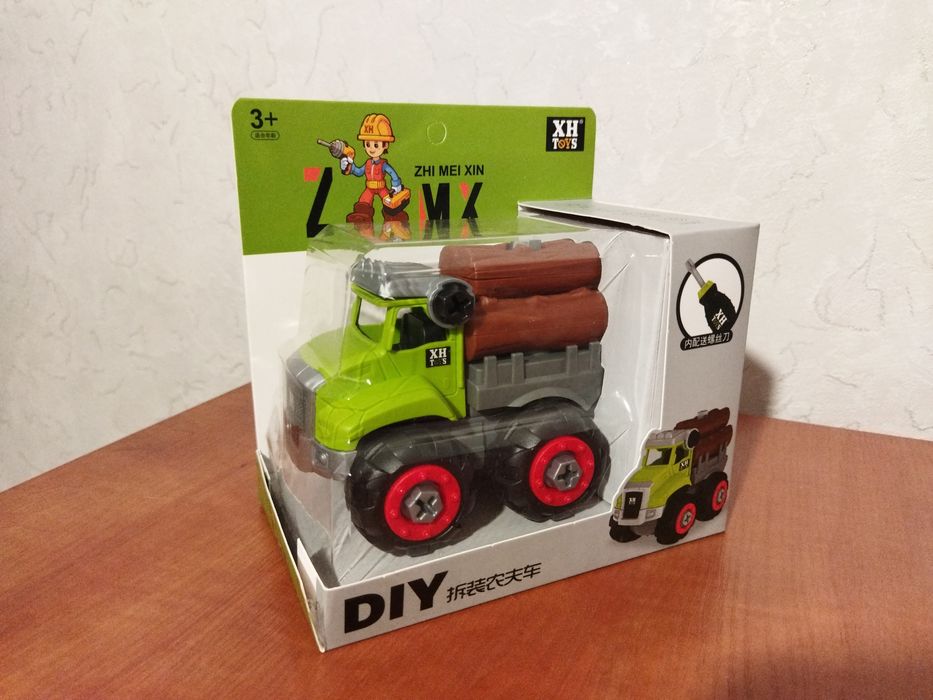 Машина-конструктор с отвёрткой "Ферма"