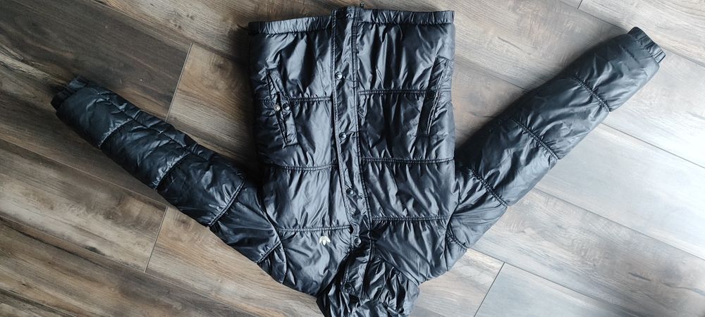 Adidas originals яке