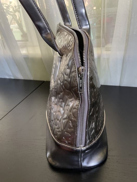 Дамска чанта Calvin Klein