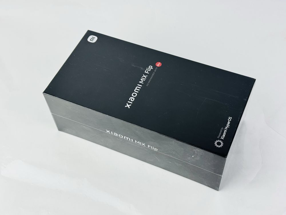 НОВ! Xiaomi Mix Flip 5G 12RAM 512GB Black Гаранция!