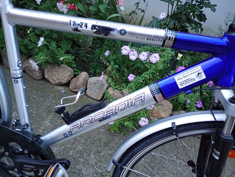 Bicicletă bărbați ARCADIA,cu 24 vit,Deore,furcă cu blocaj !
