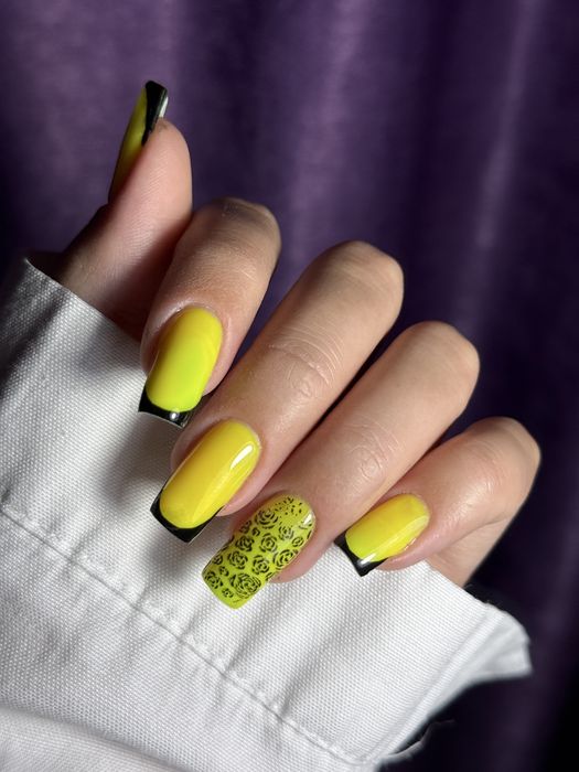 Locuri disponibile – unghii cu gel / semipermanent în Iasi, Cantemir