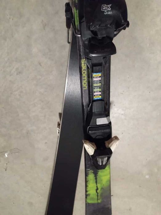 Schiuri Salomon Copii 7-8 ani SH SnowCenter Cluj Negru Verde