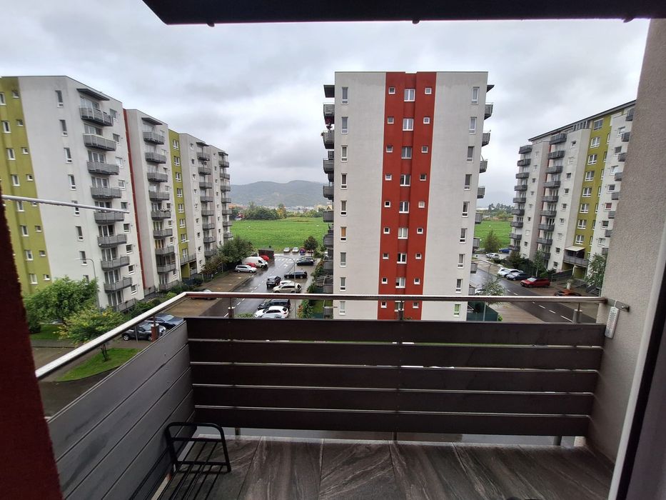 INCHIRIEZ ap. 1 camera Brașov Avangarden 3