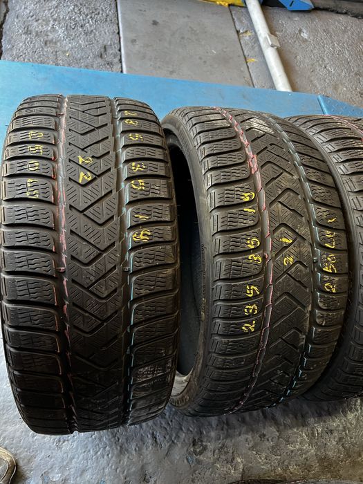 235 35 r19 pireli iarna dot 2022