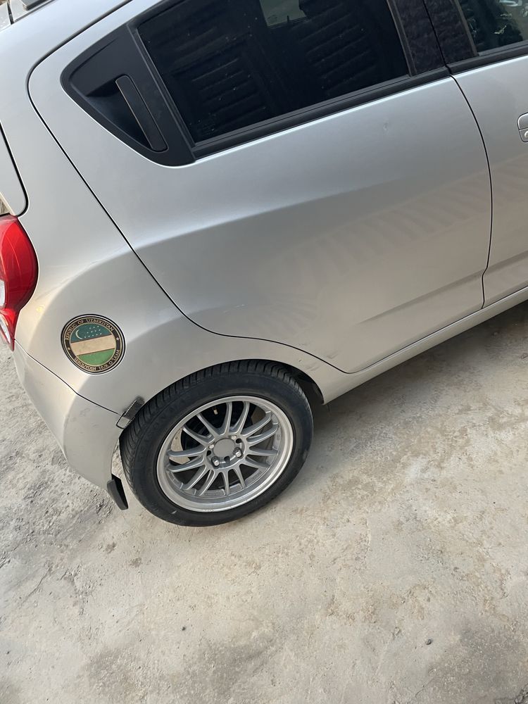 Diska balon sotiladi rays sport yengil diska