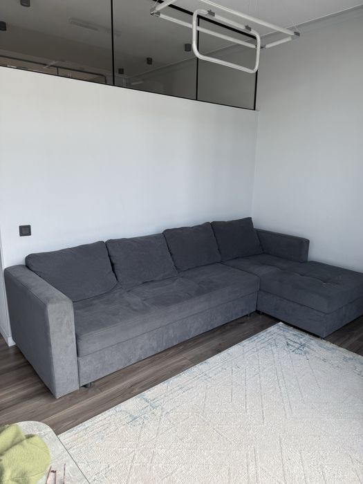 Срочно продается диван