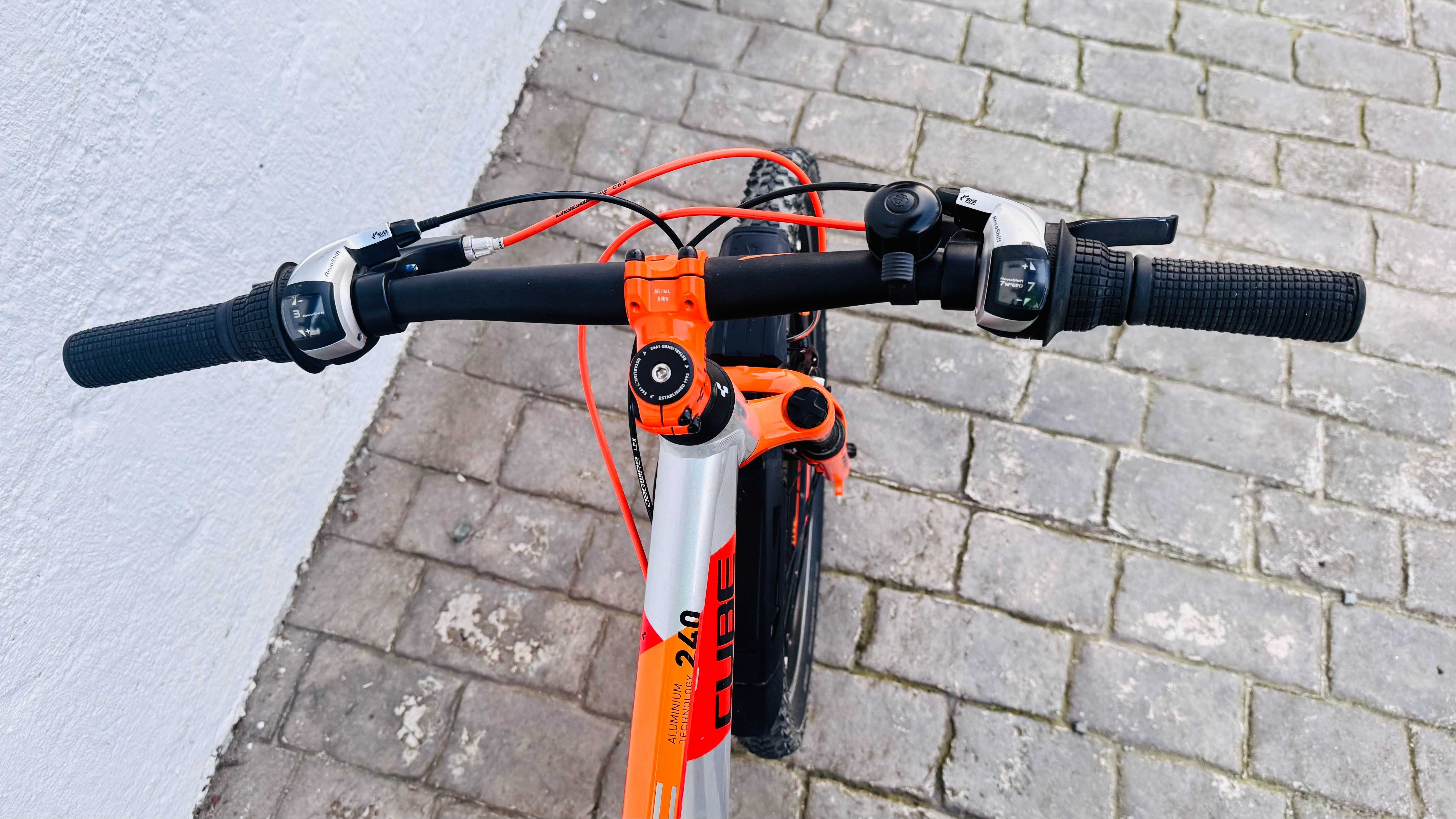 Bicicleta Cube Acid 24", Action Team