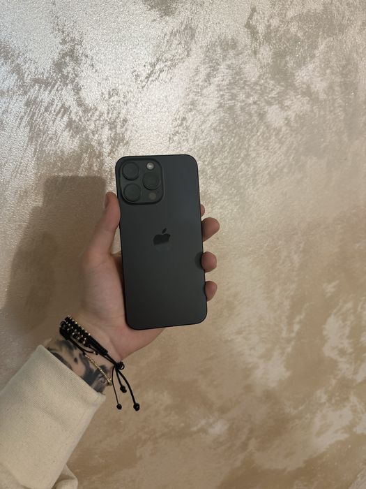 Iphone 15 pro max 256 gb vine insotit de folie si husa