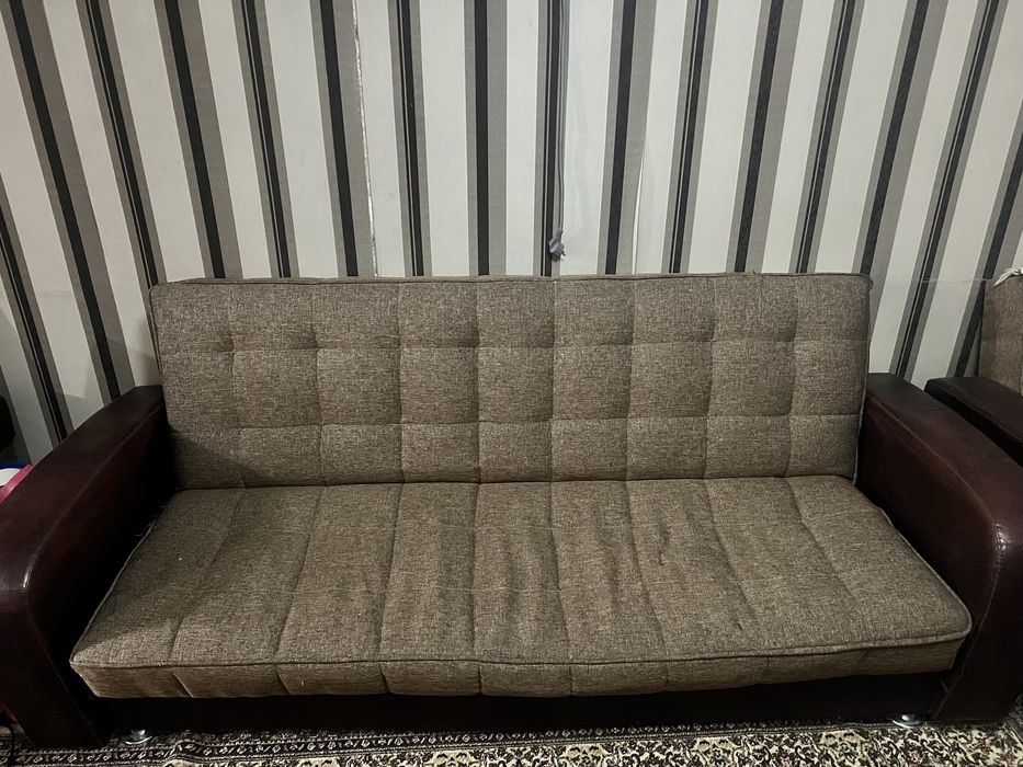 Продам старую мебель