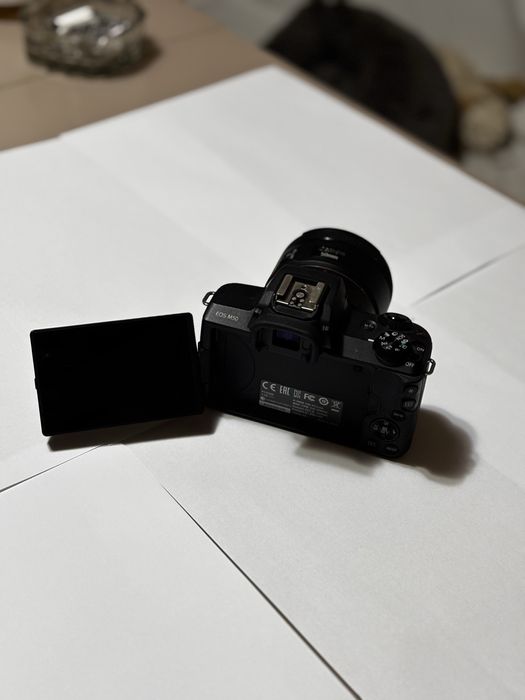 Canon M50 full box +obiectiv +adaptor