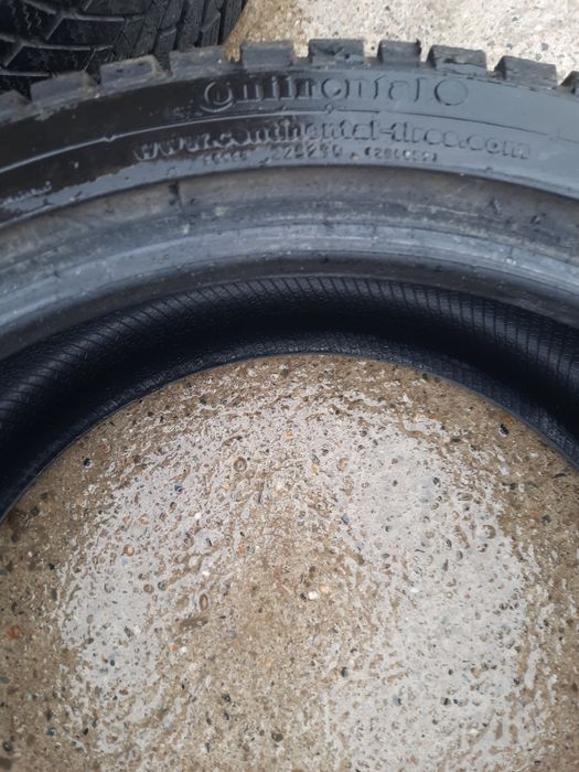 Vind 2ANVELOPE 225 40 18 continental iarna profil bun 6mm dot 2022