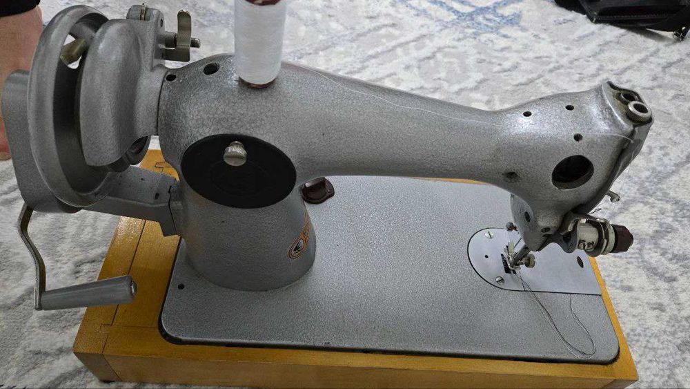 Продается Ручная Швейная Машинка Подольск