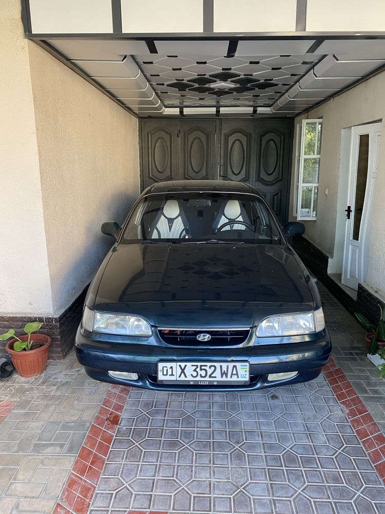 Hyundai Sonata 1996yil