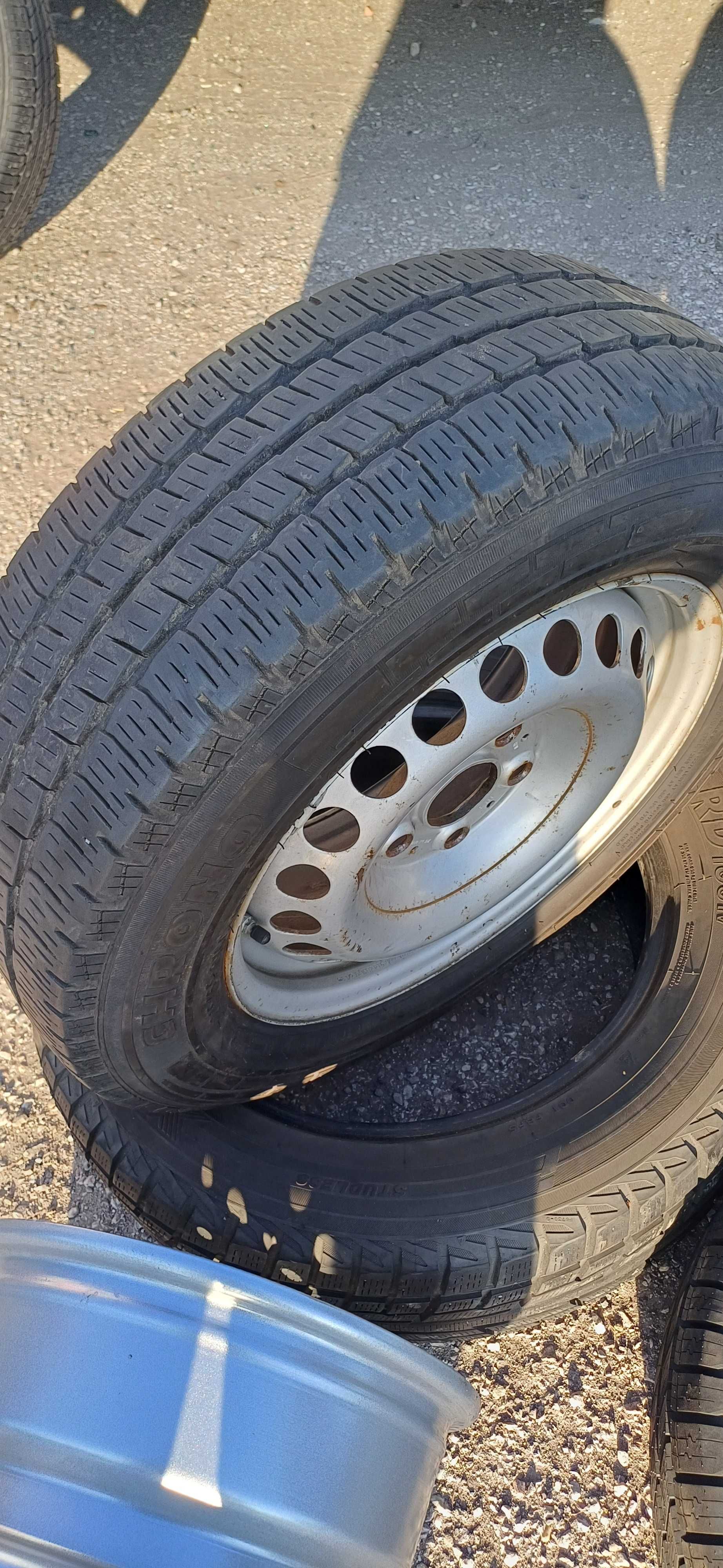 Джанти с гуми235/65 R16" за VW t5