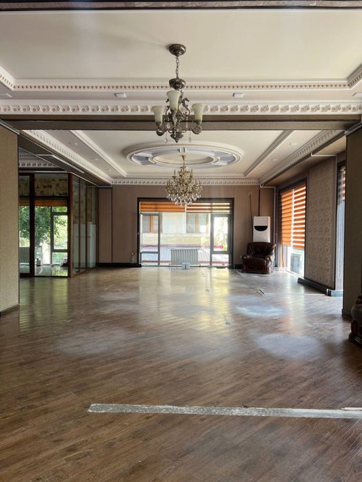 Сдаётся Коммерческое Помещение 190кв.м 1-Линия ул.Новомосковская