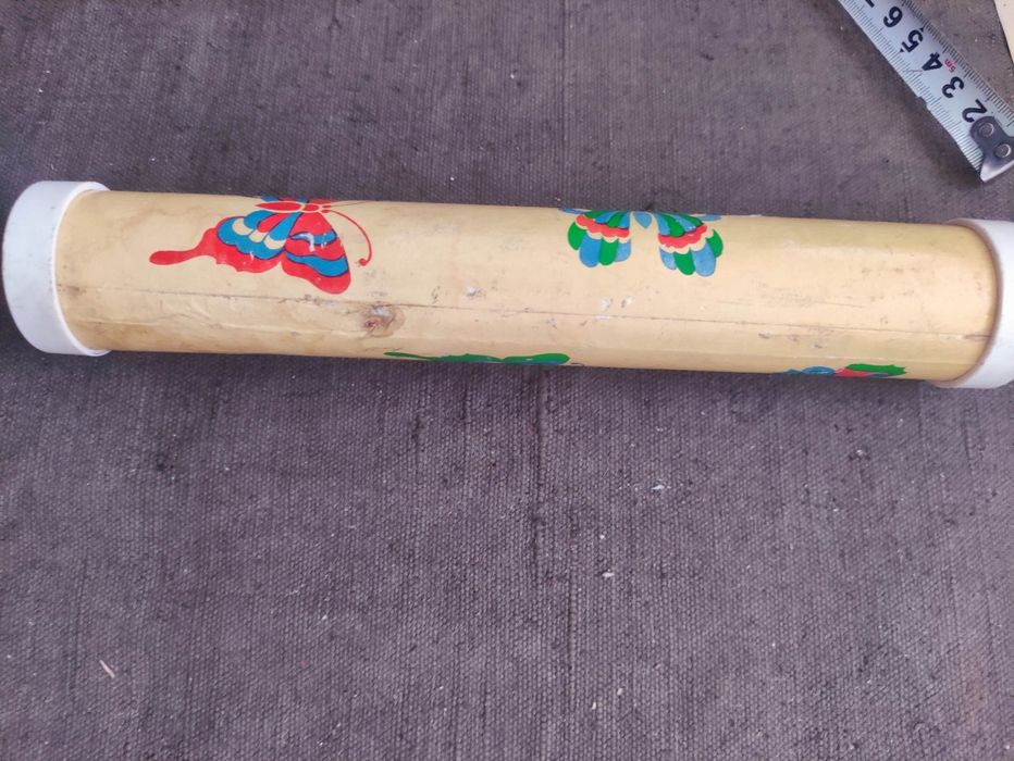 Продавам голям детски калейдоскоп