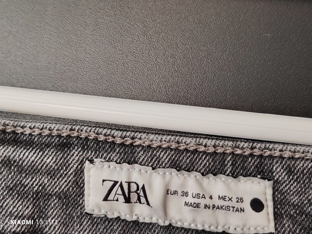 Дънки ZARA с висока талия