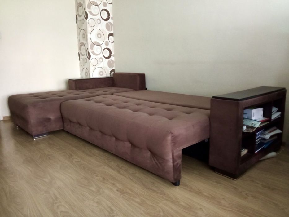 Продавам разтегателен ъглов диван