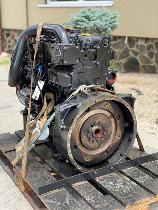 Motor PERKINS RJ 1104C-44TA second hand - piese motor