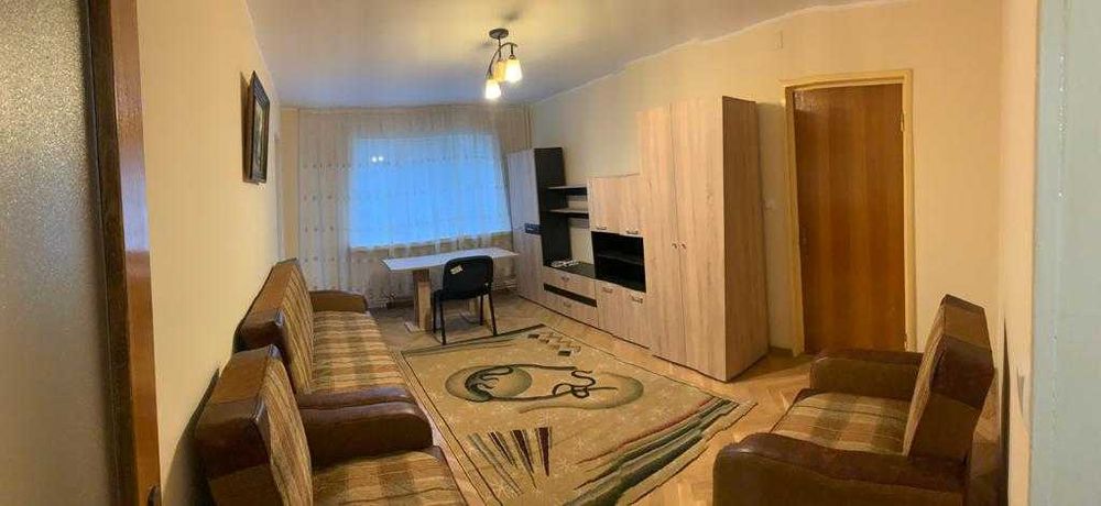 DE ÎNCHIRIAT: Apartament 3 camere Copou, Colegiul Negruzzi