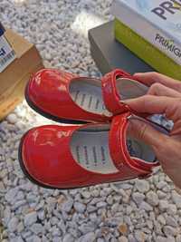 Pantofi de lac, roșii, SUPERBI, marca PRIMIGI, măsura 22, 14 cm