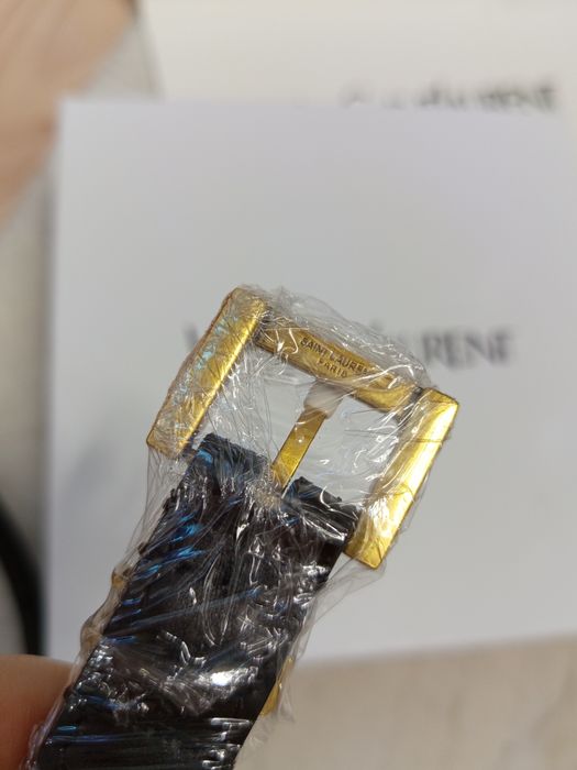 Curea YSL model slim