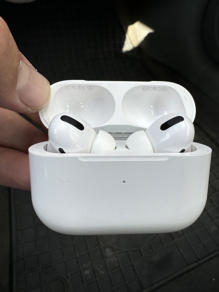 Apple AirPods Pro 1 + документи