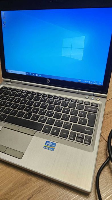 Laptop HP Elitebook . I5 8GB Ram. 500Gb. Bateria 3 ore.