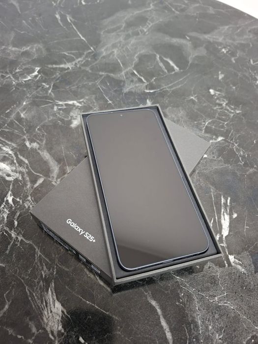 Samsung s25 Plus 256gb