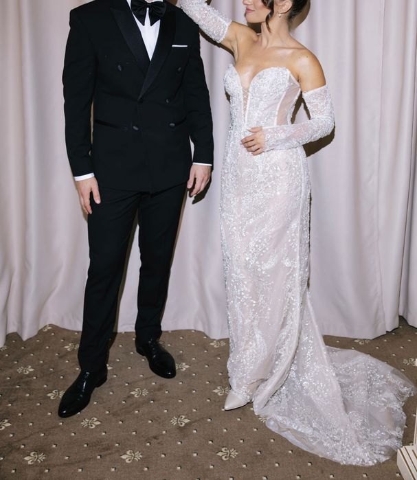 Vând rochie de mireasă