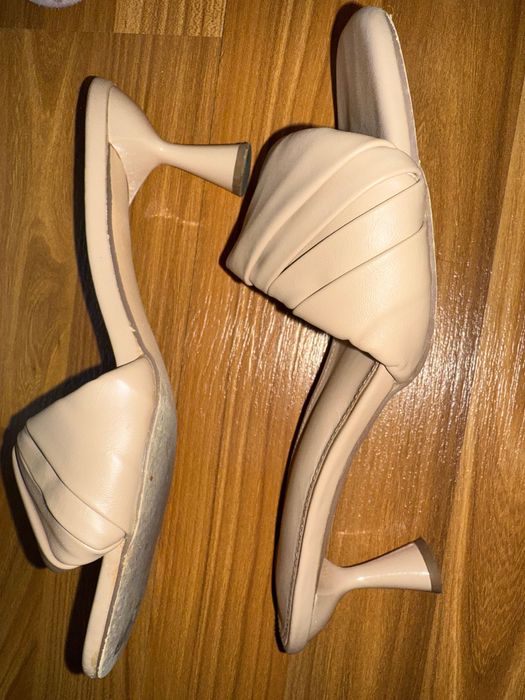 Летние босоножки