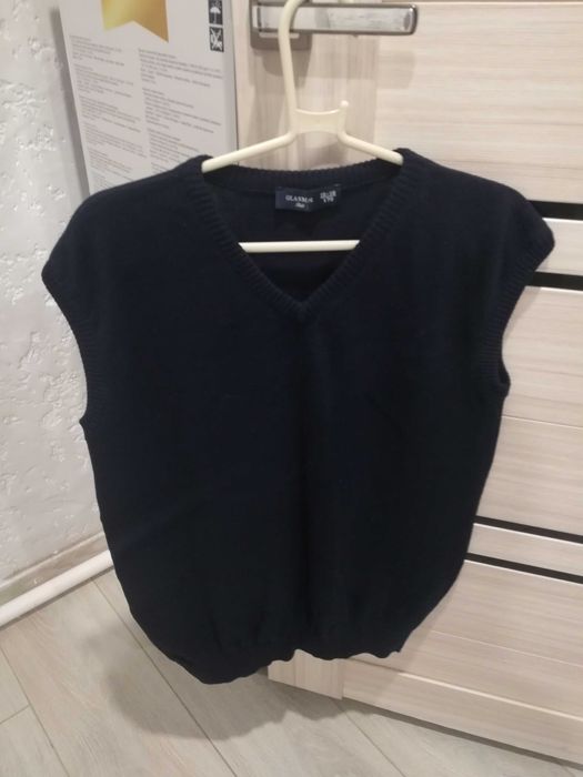 Мужские  рубашки.