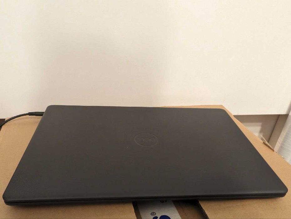 Laptop Dell Vostro 3500 i7  16gb ram 512 SSD Windows 11 Pro impecabil